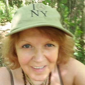 Meet your Posher, Beth